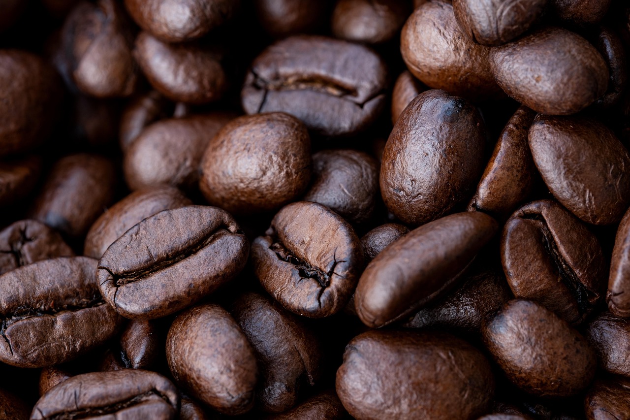 The Ultimate Guide to Monthly Coffee Subscriptions: Discover the Air-Roasted Difference